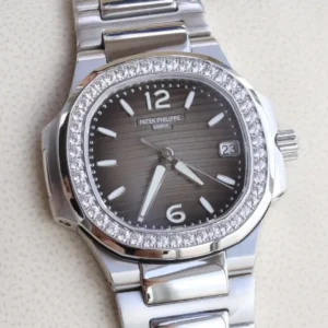Patek Philippe Nautilus 7010