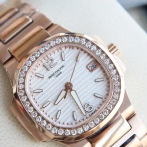 Patek Philippe Nautilus 7010