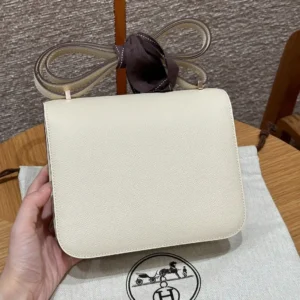 Hermès Constance 19cm