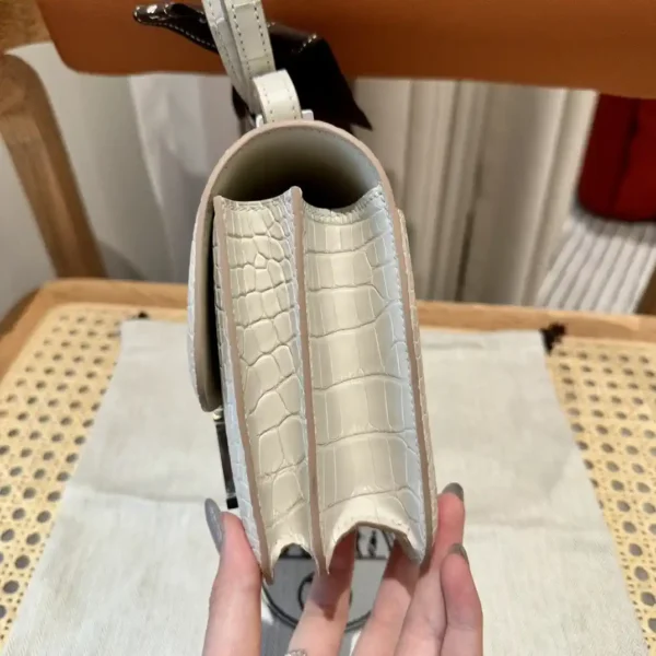 Hermès Constance 19cm