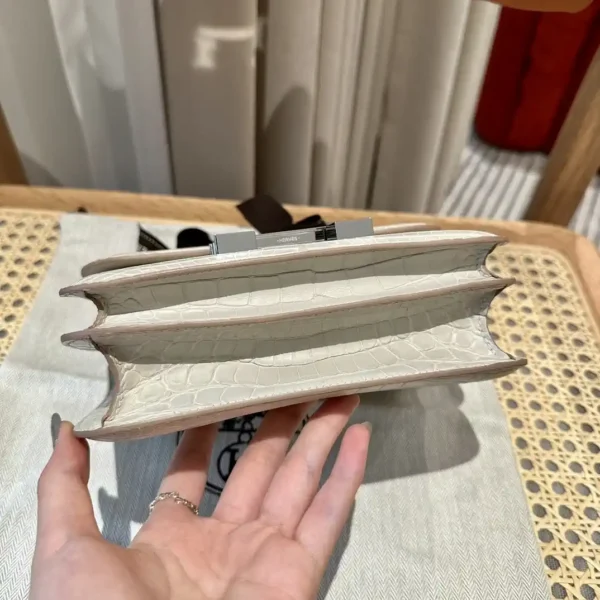 Hermès Constance 19cm