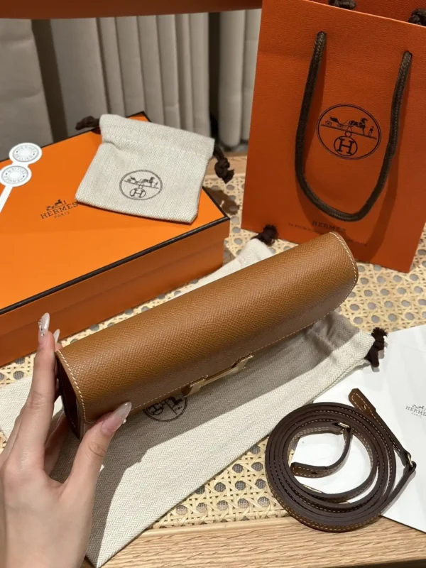 Hermès Constance To Go