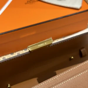 Hermès Constance To Go