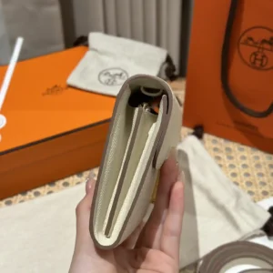 Hermès Constance To Go