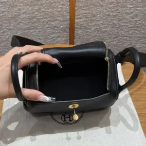 Hermès Mini Lindy 19cm