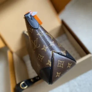 Louis Vuitton Boulogne Handbag