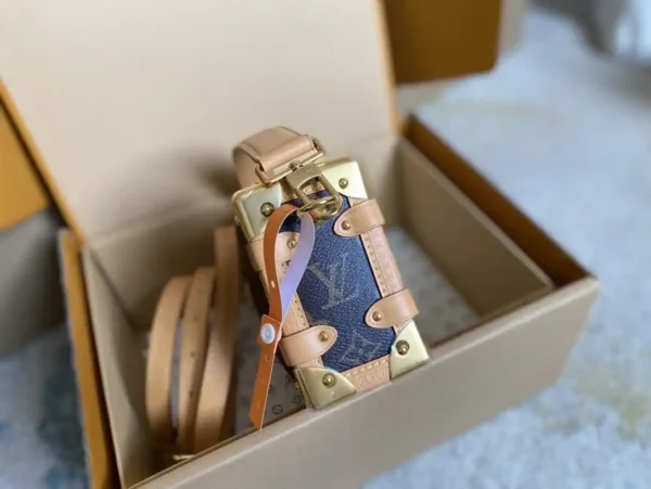 Louis Vuitton Side Trunk Handbag