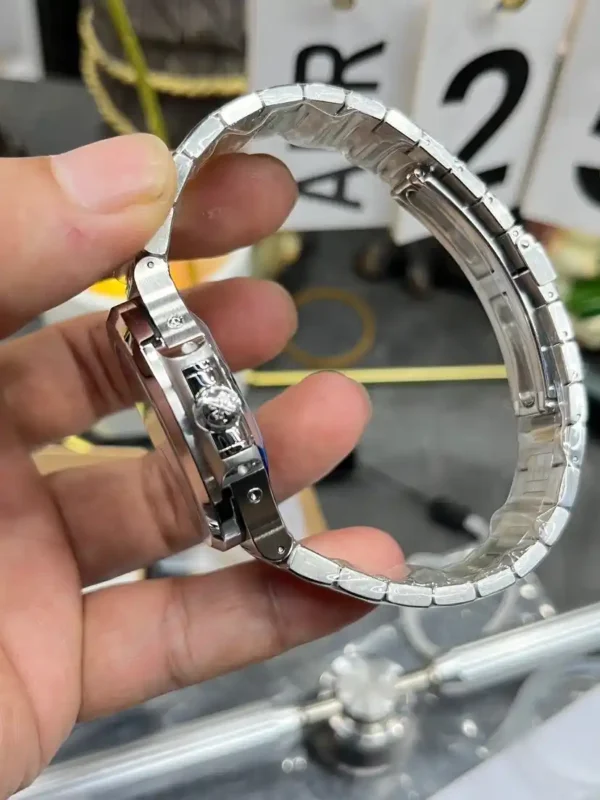 Patek Philippe Nautilus 5726 Patek Philippe Nautilus 5726