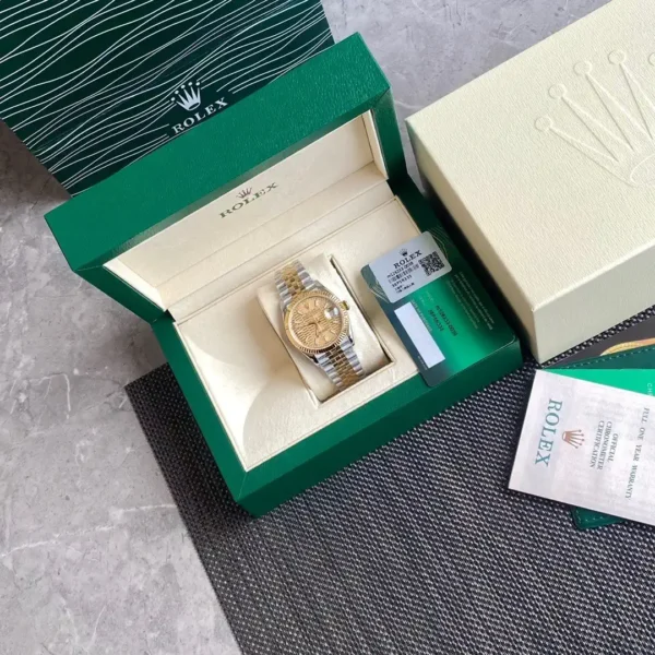 Rolex Datejust 36mm - Gold Wave Dial