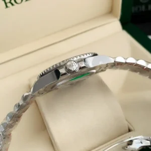 Rolex GMT-Master II - "Pepsi"