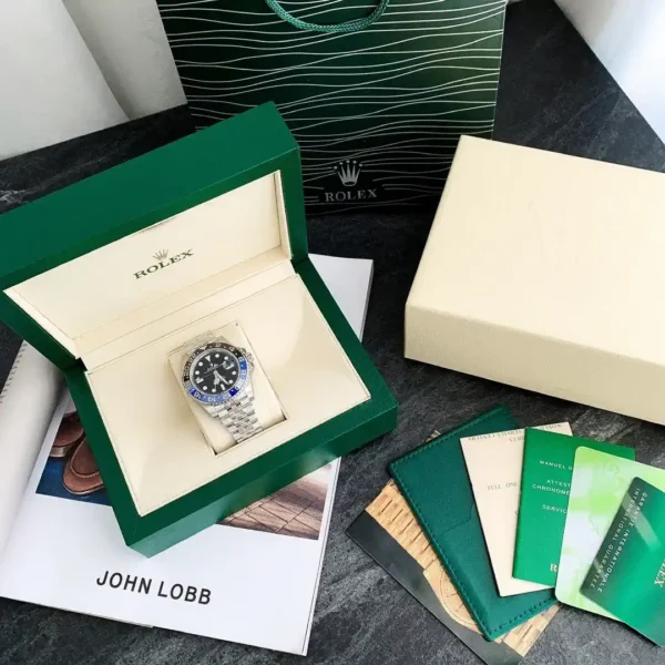 Rolex GMT-Master II - "Pepsi"